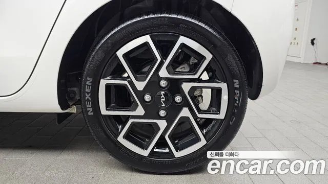 Kia RAY Новый Kia Ray Signature — Фото автомобиля 19