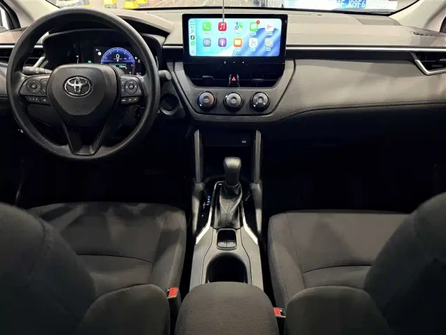 Toyota Corolla Cross — Фото автомобиля 25