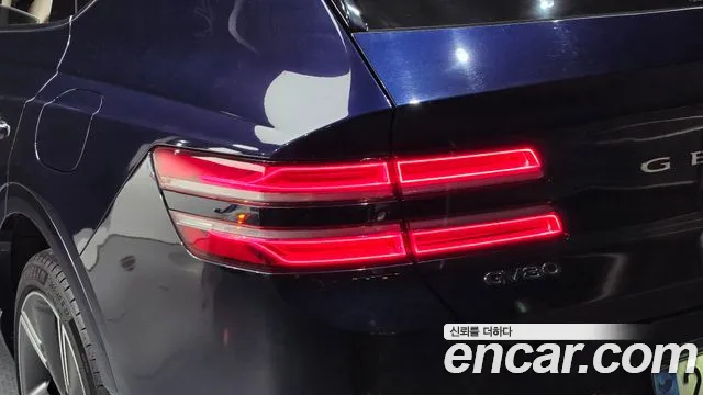 Genesis GV80 — Фото автомобиля 8