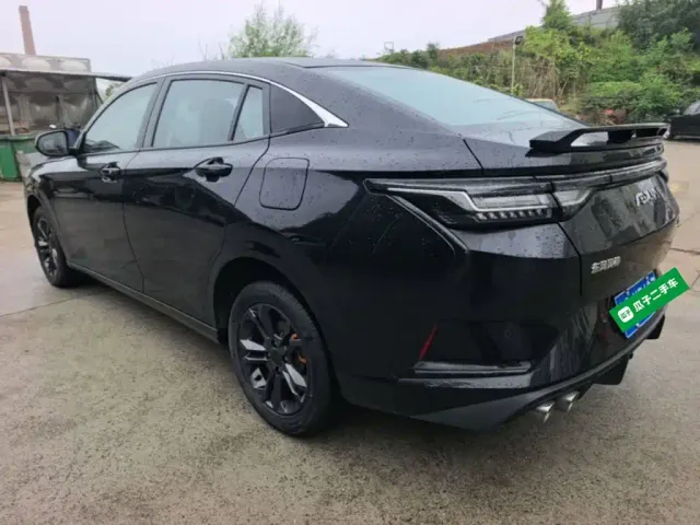 Dongfeng Yixuan — Фото автомобиля 22