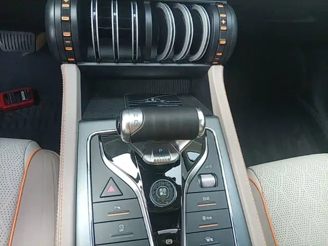 BYD Yuan PLUS — Фото автомобиля 13