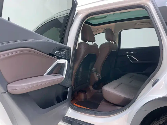 BMW X1 — Фото автомобиля 13