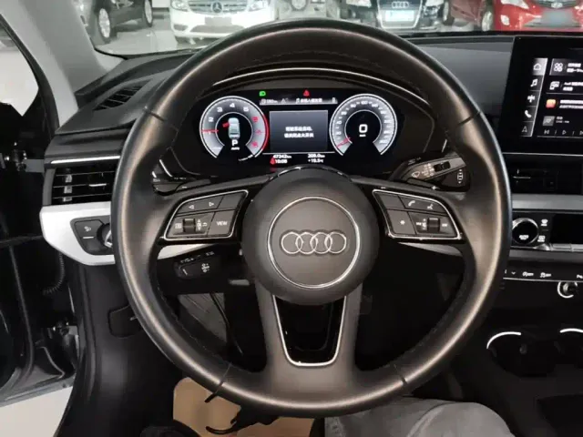 Audi A4L — Фото автомобиля 10