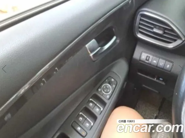 Hyundai Santa Fe New — Фото автомобиля 3