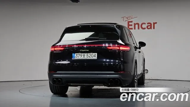 Porsche Cayenne PO536 — Фото автомобиля 3