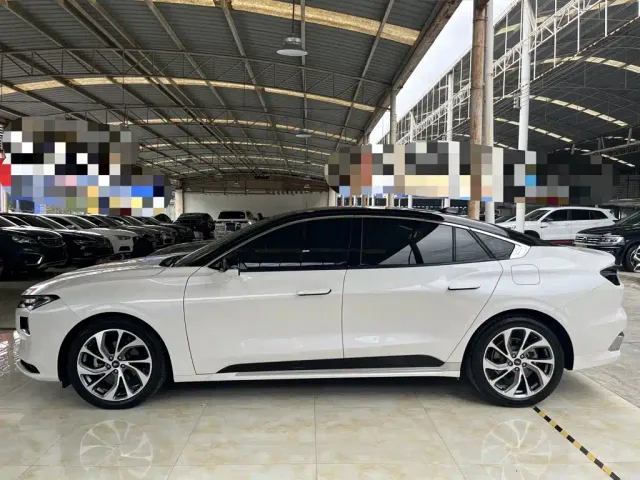 Ford Mondeo — Фото автомобиля 6