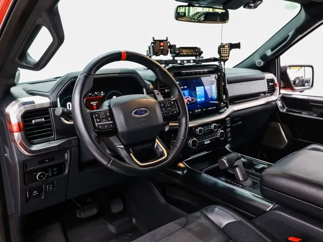 Ford F-150 Raptor — Фото автомобиля 16