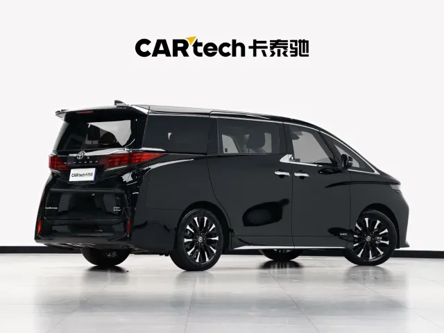 Toyota Alphard — Фото автомобиля 26