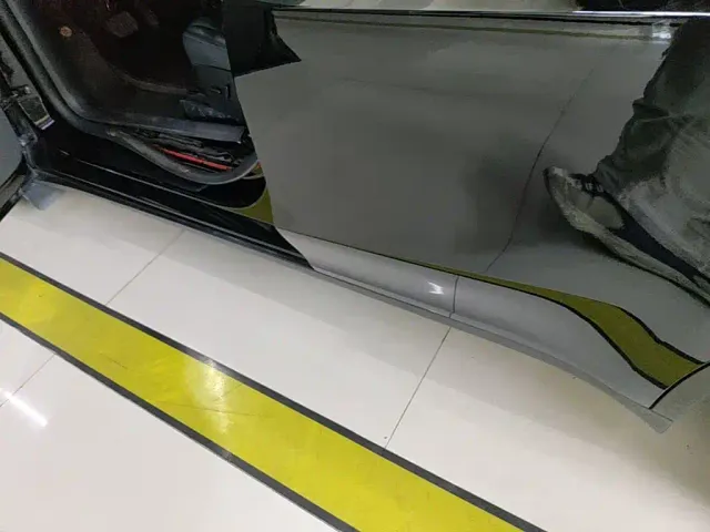 Tesla Model Y — Фото автомобиля 21