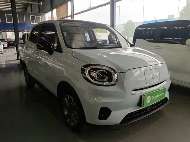 Leapmotor T03 — Фото автомобиля 3