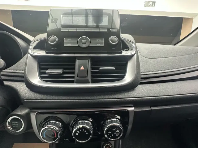 Toyota YARiS L Zhi Xuan — Фото автомобиля 8