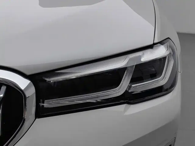 BMW 5 Series — Фото автомобиля 7