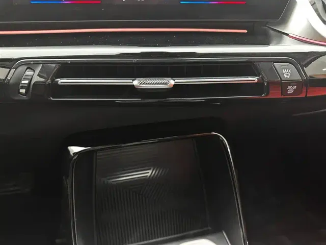 BMW X1 — Фото автомобиля 13