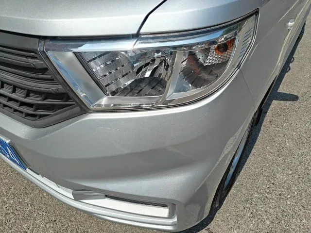 Wuling Hongguang V — Фото автомобиля 14