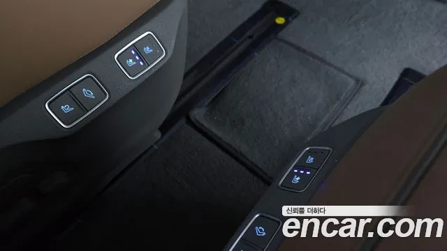 Hyundai Staria Staria L3.5 Lounge 7 мест — Фото автомобиля 20