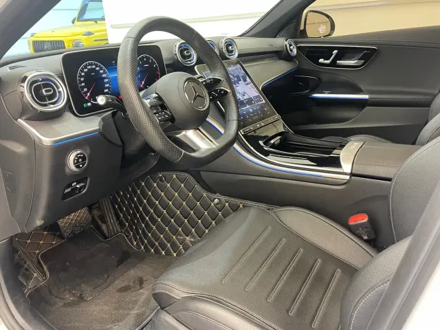 Mercedes-Benz C-Class — Фото автомобиля 8