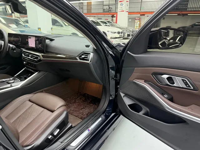 BMW 3 Series — Фото автомобиля 20