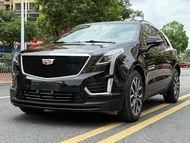 Фотография автомобиля — Cadillac XT5