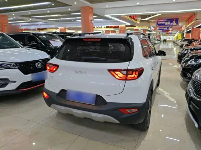 Kia KX1 — Фото автомобиля 6