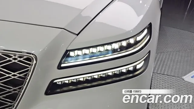 Genesis GV80 — Фото автомобиля 7