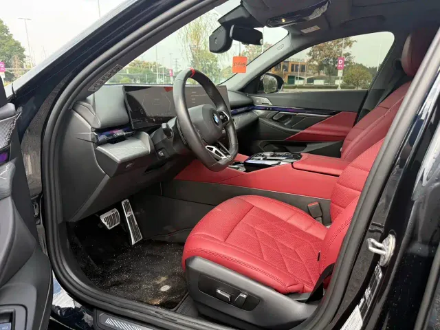 BMW 5 Series — Фото автомобиля 8