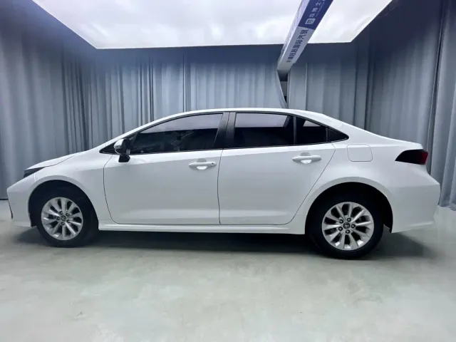Toyota Corolla — Фото автомобиля 4