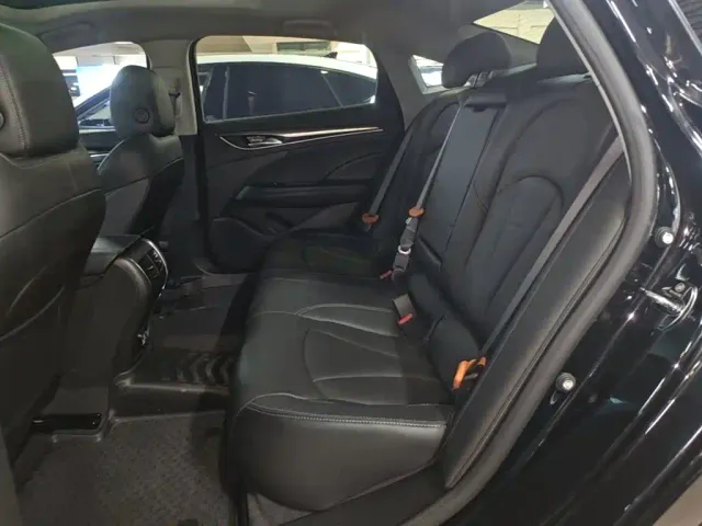 Buick LaCrosse — Фото автомобиля 16
