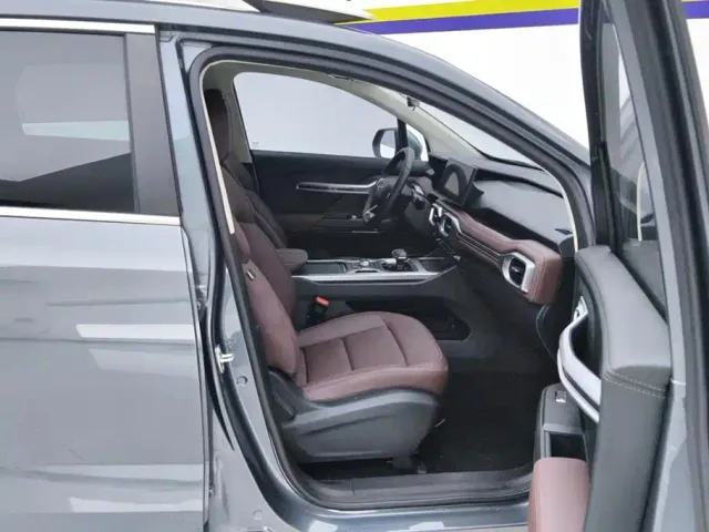 Geely Haoyue — Фото автомобиля 8