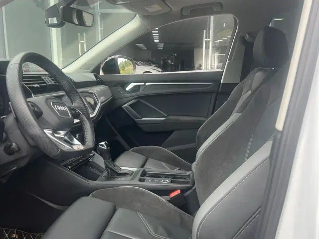 Audi Q3 Sportback — Фото автомобиля 24