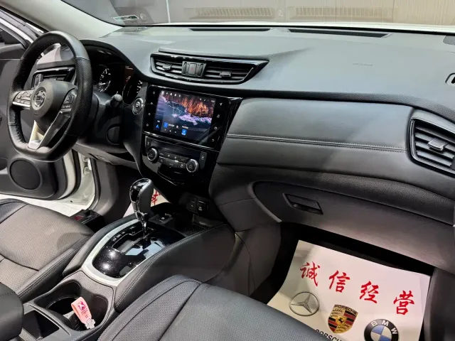 Nissan X-Trail — Фото автомобиля 14