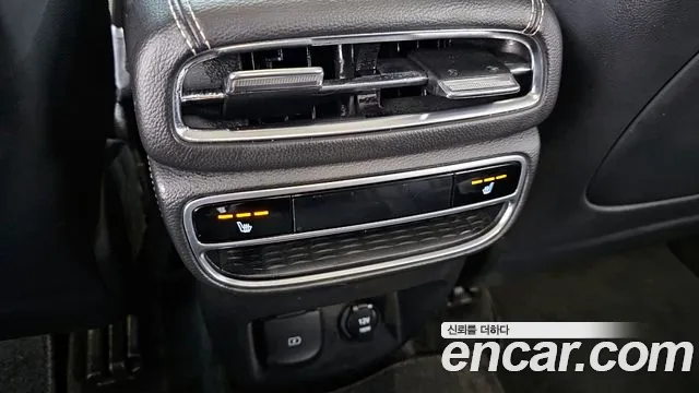 Genesis GV80 2.5T Бензин AWD — Фото автомобиля 18