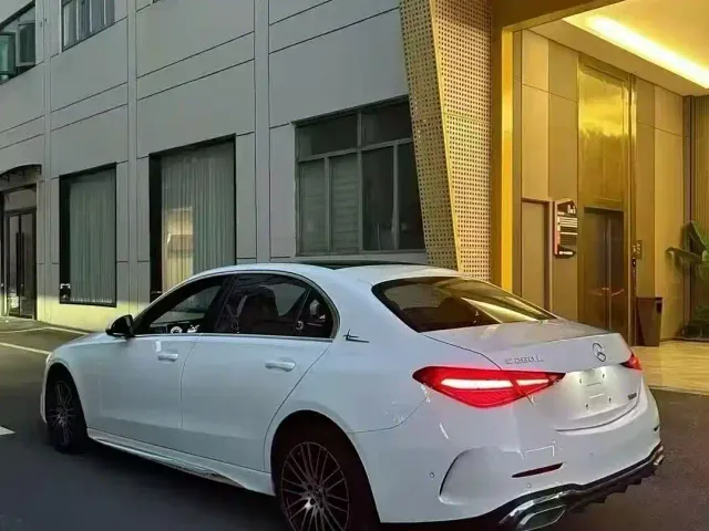 Mercedes-Benz C-Class — Фото автомобиля 7