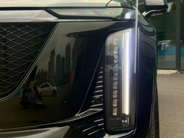 Cadillac XT5 — Фото автомобиля 4