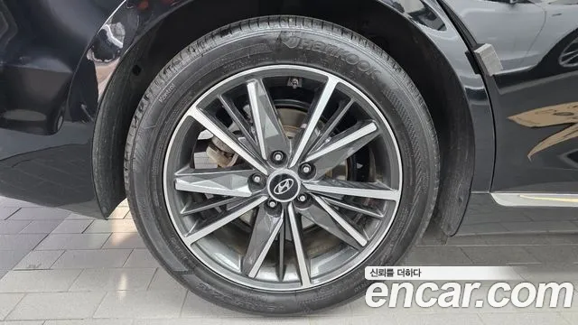 Hyundai Grandeur New — Фото автомобиля 5
