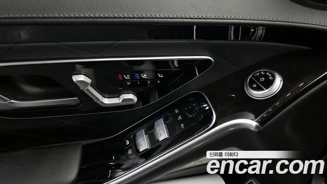 Mercedes-Benz S-Class — Фото автомобиля 29