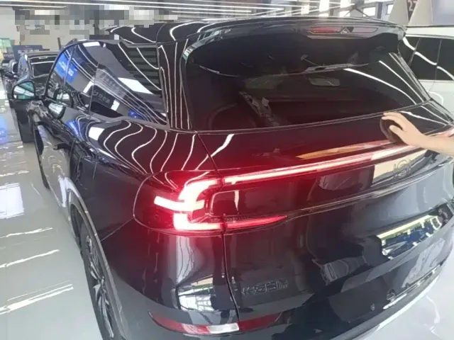 Changan Qiyuan Q07 — Фото автомобиля 4