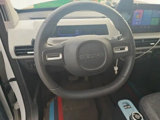 Geely Panda — Фото автомобиля 6
