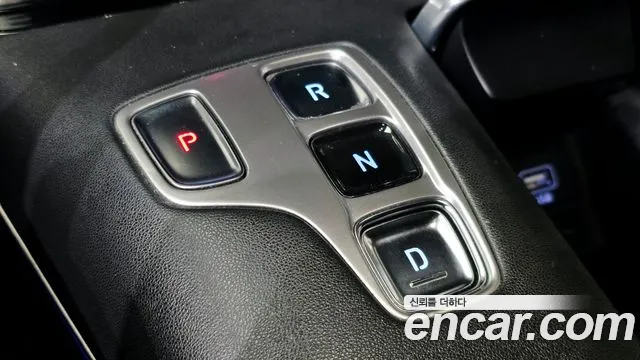 Hyundai Grandeur Grandeur (New) Hybrid — Фото автомобиля 12