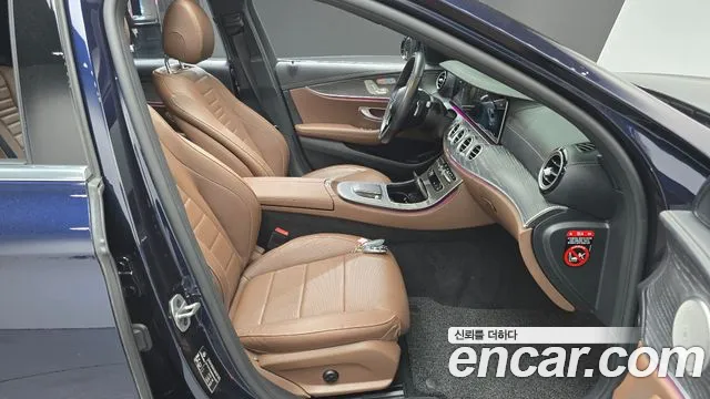 Mercedes-Benz E-Class E-класс W213 E350 4MATIC Avantgarde — Фото автомобиля 11