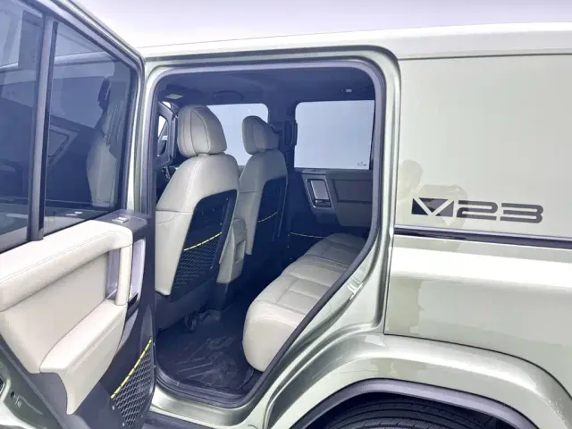 iCAR V23 — Фото автомобиля 6