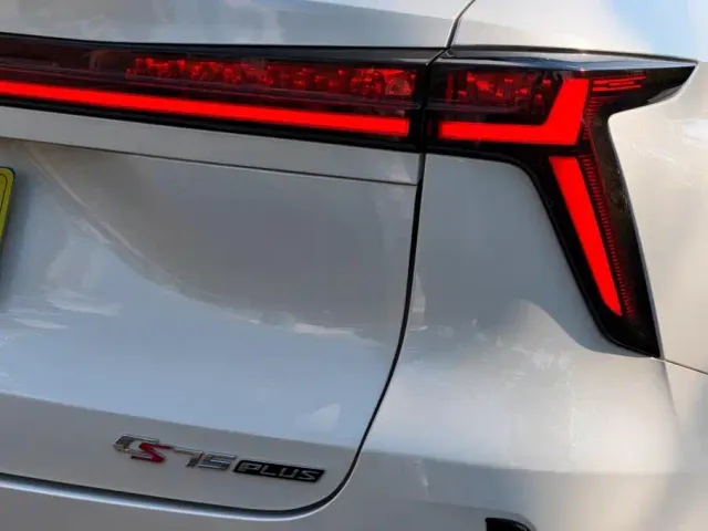 Changan CS75 Plus — Фото автомобиля 9
