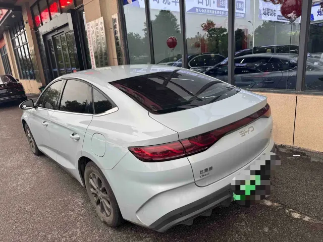BYD Qin L — Фото автомобиля 3
