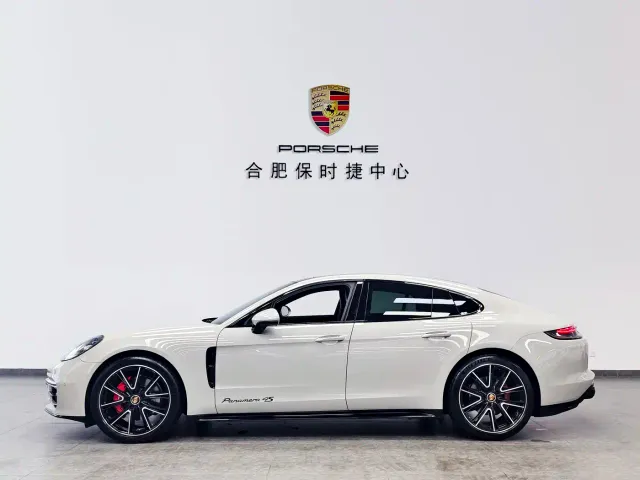Porsche Panamera — Фото автомобиля 7