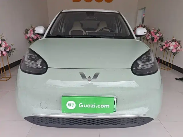 Wuling Bingo — Фото автомобиля 2