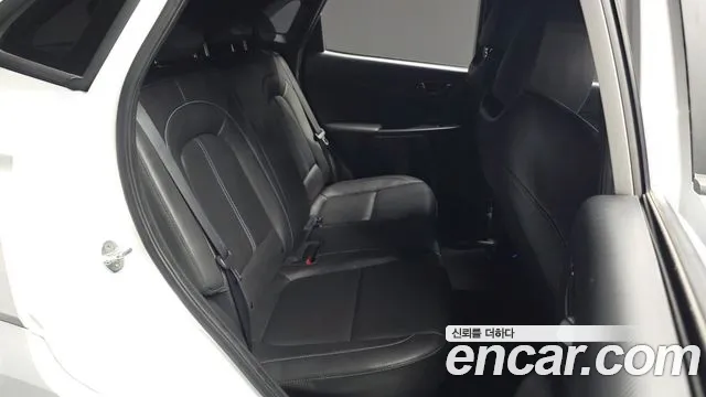 Hyundai Kona Новый Kona Бензин 2.0 2WD — Фото автомобиля 11
