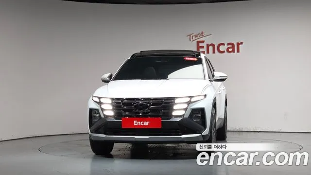 Hyundai Tucson — Фото автомобиля 3