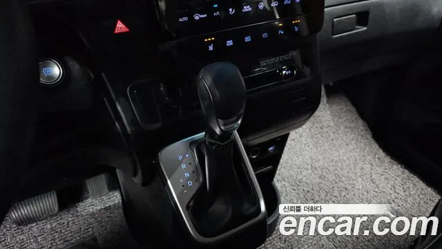 Hyundai Staria — Фото автомобиля 12