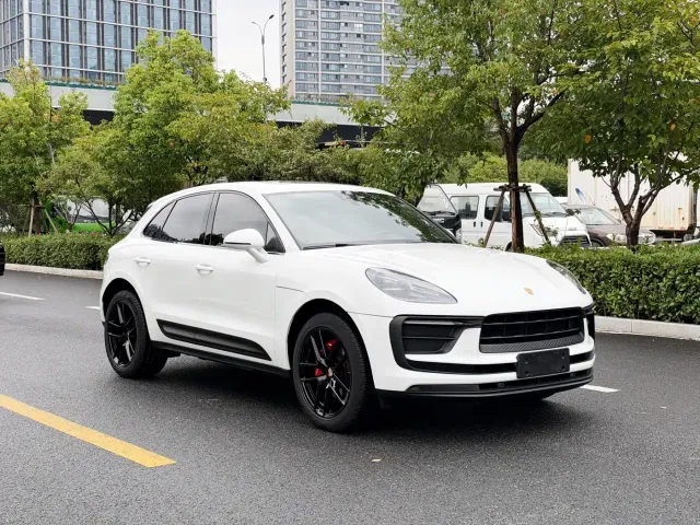 Porsche Macan — Фото автомобиля 3