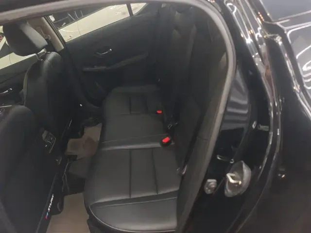Nissan Sylphy 2023 1.6L CVT Deluxe Edition — Фото автомобиля 16