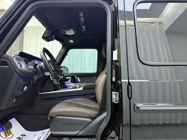 Mercedes-Benz G-Class — Фото автомобиля 4